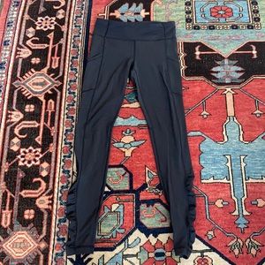 Lululemon Speed Up Tight Size 4 Ruching